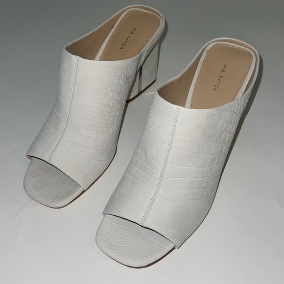 Via Spiga Hennie Croc-Embossed Block Heel Mules White Size 9.5 NIB - Picture 4 of 14